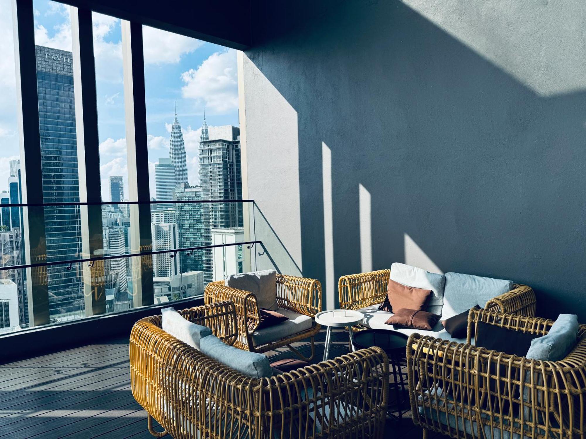 The Axon Bukit Bintang By Cozy White Apartment