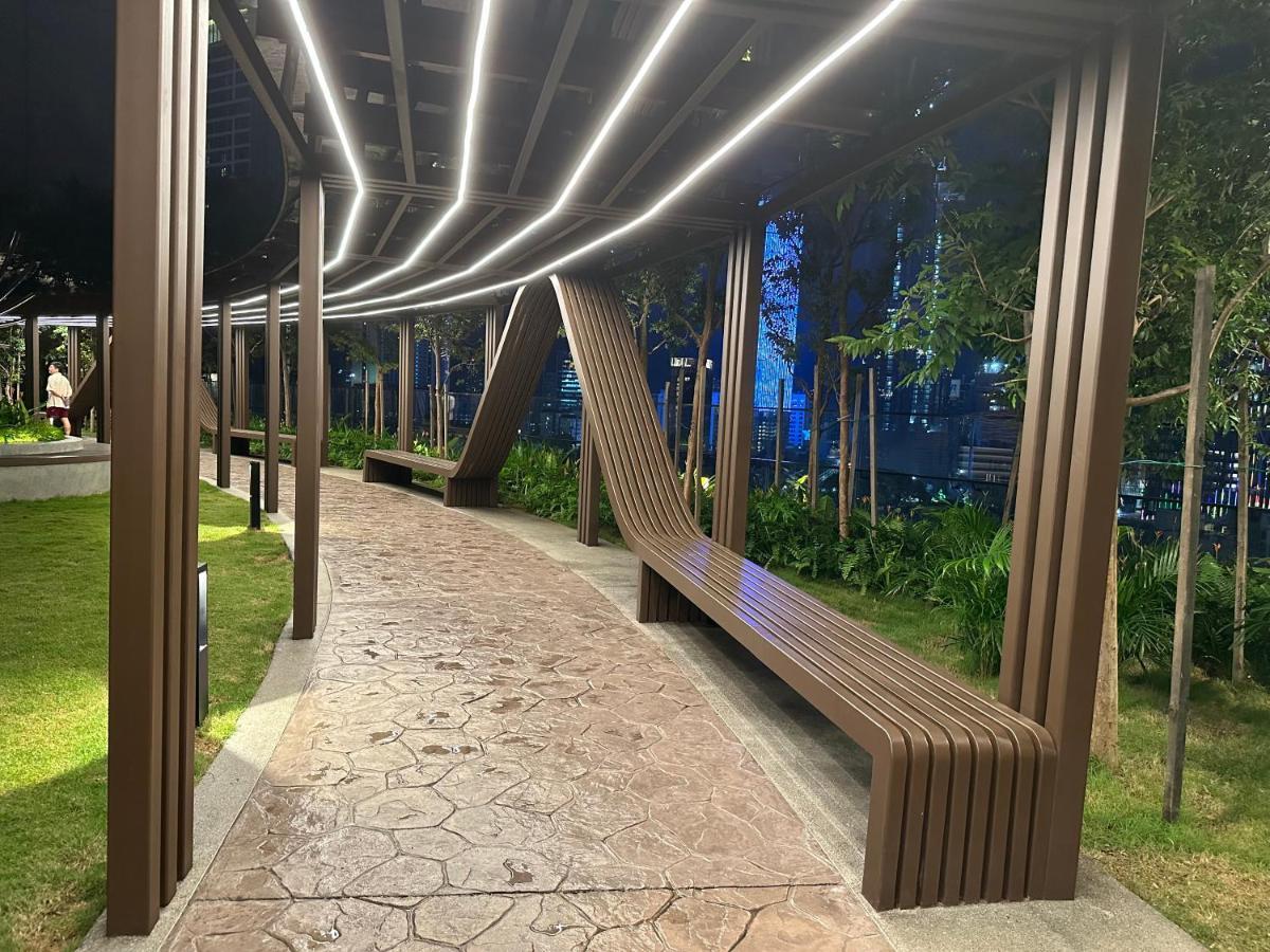 Pangsapuri The Axon Bukit Bintang By Cozy White
