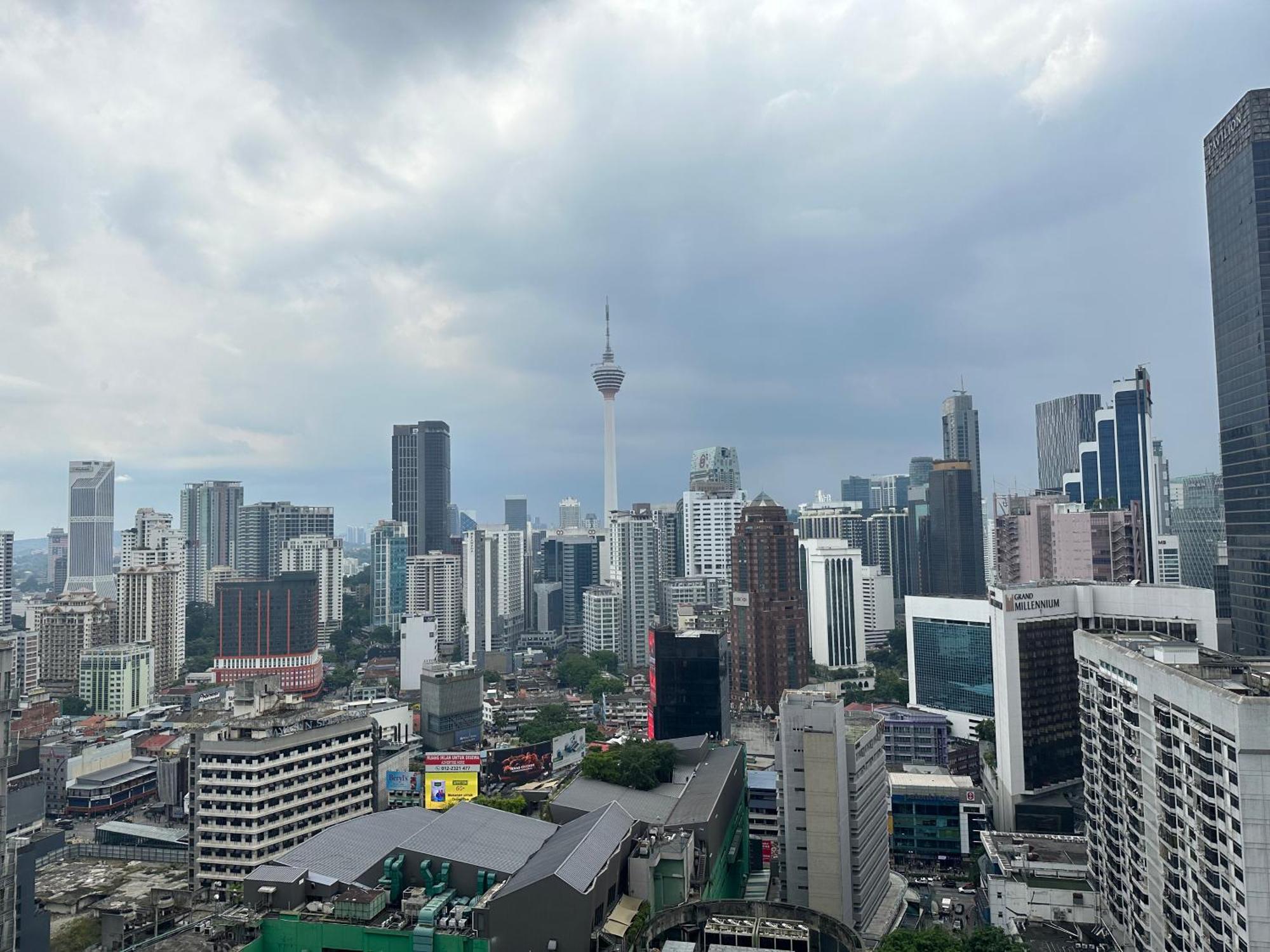 The Axon Bukit Bintang By Cozy White Pangsapuri Kuala Lumpur