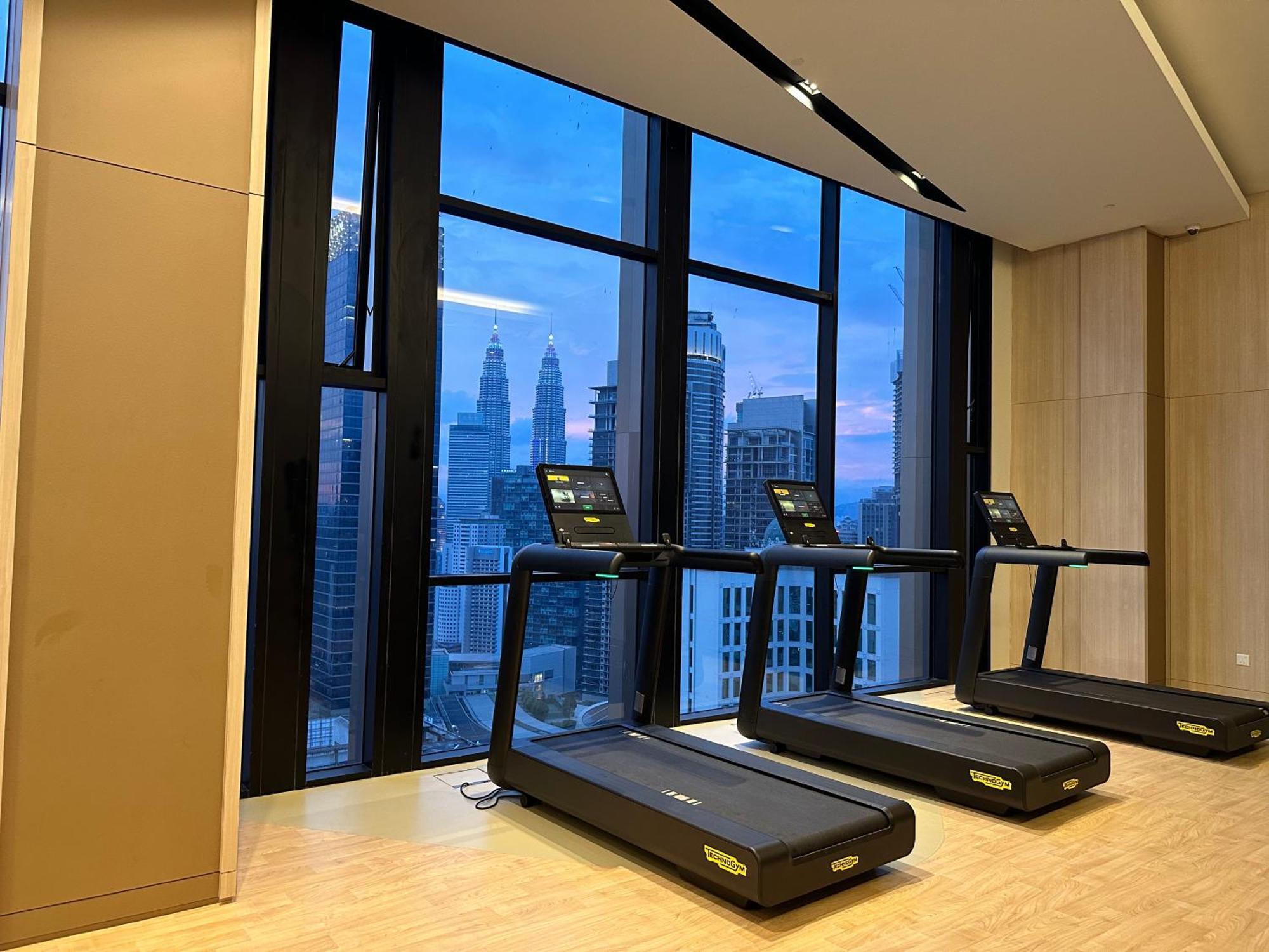 Pangsapuri The Axon Bukit Bintang By Cozy White *